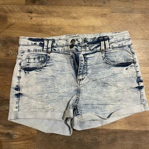 Light washed blue jean shorts (more of a cotton material)